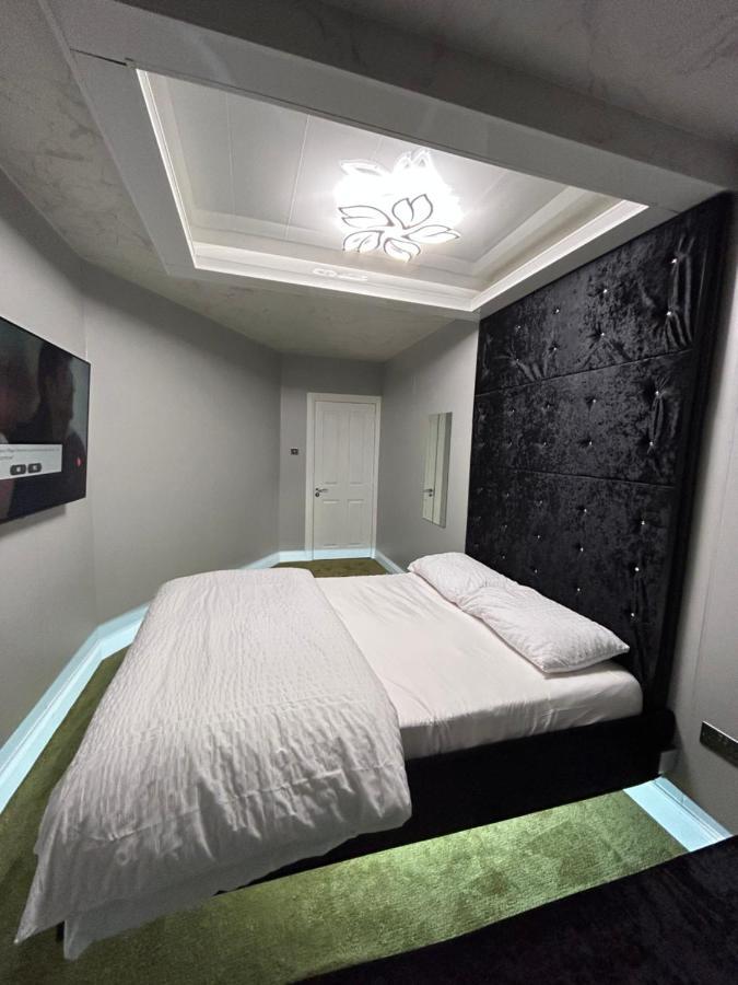 Lucid Magic Dream Apartment Limerick Exterior photo