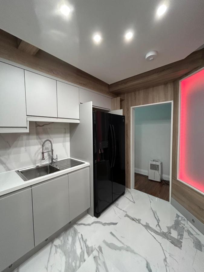 Lucid Magic Dream Apartment Limerick Exterior photo